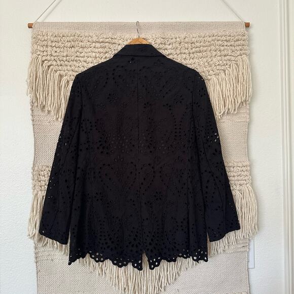 NWT: Chico’s Eyelet Blazer - Picture 7 of 7